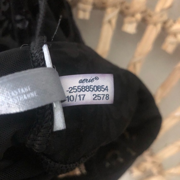 Aerie crushed velvet halter bralette black - Picture 5 of 10